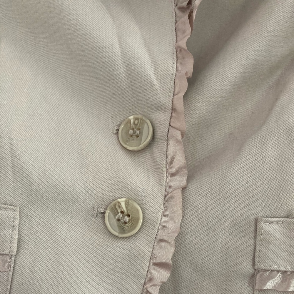 H&M Ruffle Satin Blazer! - Picture 4 of 7